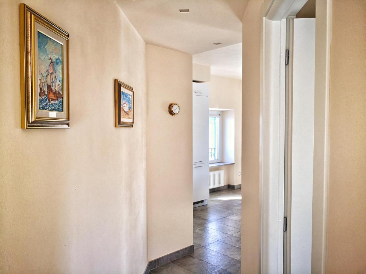 Appartamento Deluxe Con Terrazza Sul Mare Savona Buitenkant foto