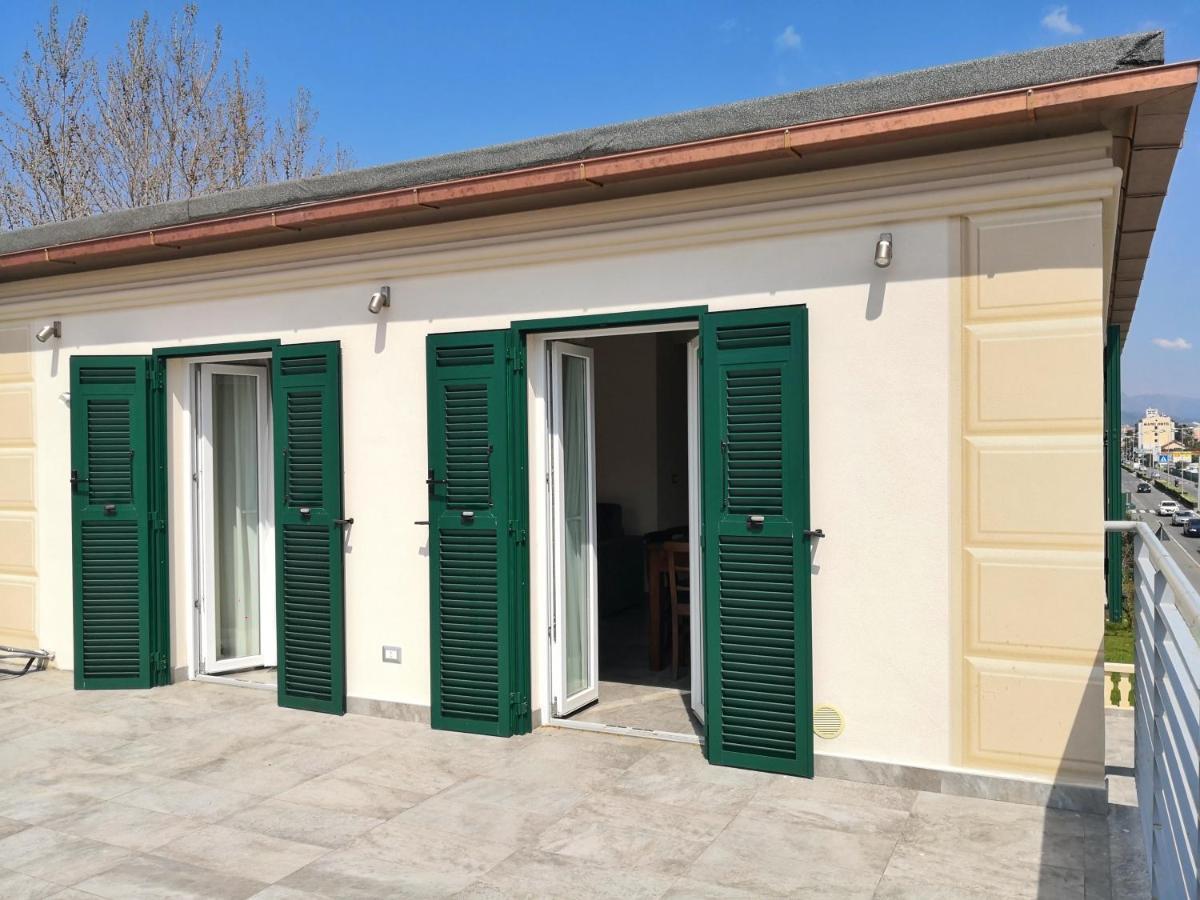 Appartamento Deluxe Con Terrazza Sul Mare Savona Buitenkant foto